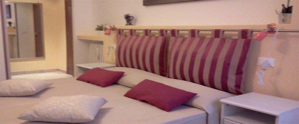 B&B Romantica Home Εξωτερικό φωτογραφία